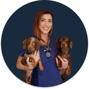Dott.ssa veterinaria Francesca Parisi, specialista in nutrizione veterinaria presso Diagnosisvet Cosenza
