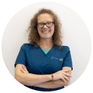 Dott.ssa veterinaria Federica Russo, specialista in Medicina interna e diagnostica per immagine presso Diagnosisvet Cosenza